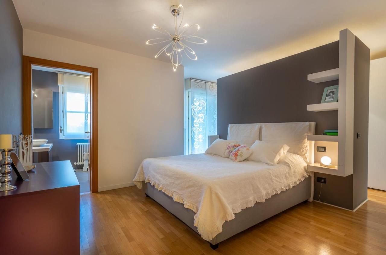 Teatro Nuovo Apartment With Free Parking ウーディネ エクステリア 写真