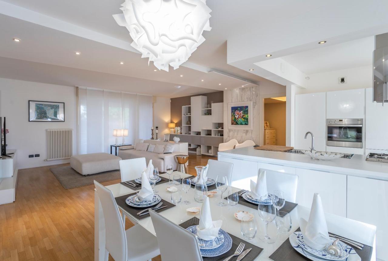 Teatro Nuovo Apartment With Free Parking ウーディネ エクステリア 写真